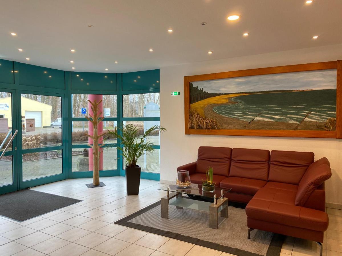 Gut-Hotel Pommernhotel Barth Eksteriør billede